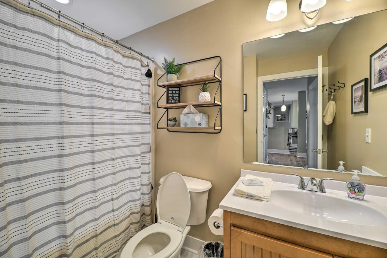 Grand Haven Condo - Walk To Nearby Hot Spots! Экстерьер фото